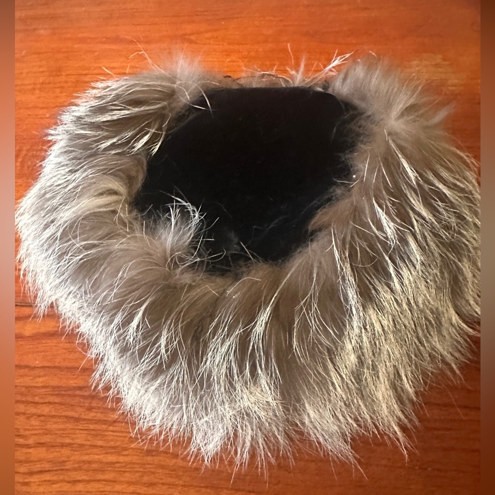 Vintage fur and velvet pillbox style hat